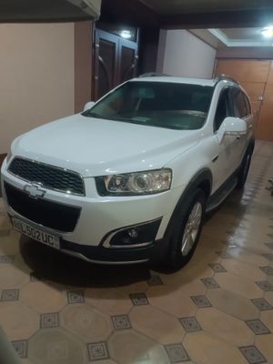 Captiva 3 yili 2013-14 probeg 142000 km halol,O'zimi nomda gen rux bor