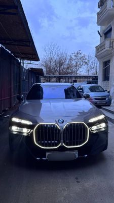 BMW 760 xdrive full