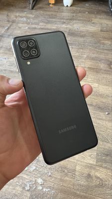 Samsung A12 sotiladi srocno