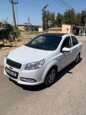 Chevrolet Nexia 3 AT