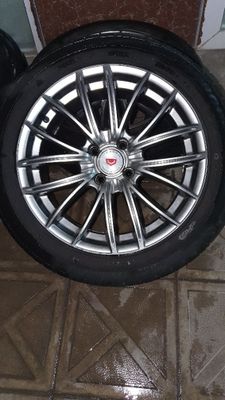 Диски с шинами R16 Vossen 777