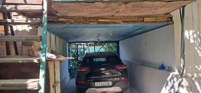 Дача 4 ,5 соток. Находится паркенте