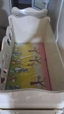 Bolalar yotoği manej