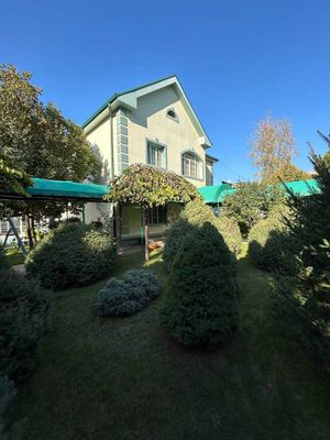Продам на Карасу-2 ор-р Садаф Евродом 13 соток фасад 40м можно поделит
