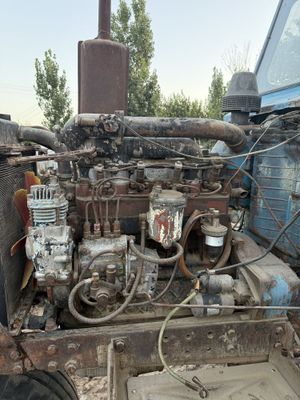 Mtz mator sotiladi jolati ideal remont boʻlib turibdi tayyor.