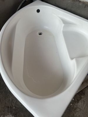 Vanna 110x110 sotiladi