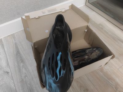 Yeezy Foam Runner сандали ранеры кроксы резиновые кроссовки