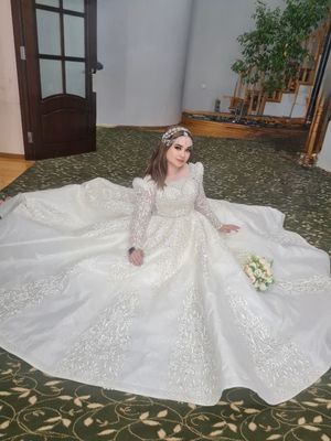 Свадебный платье