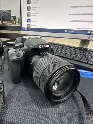 Canon EOS 850D + 18-135mm