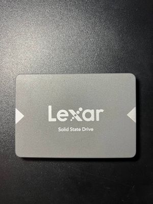 Почти новый ssd от Lexar 256гб