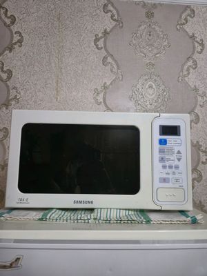Микроволновка Samsung