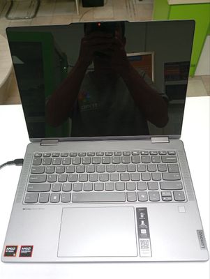 Lenovo Yoga 7 (2-in-1) — 14AHP9