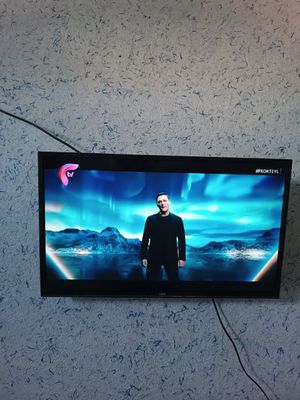 32lik smart tv sotiladi