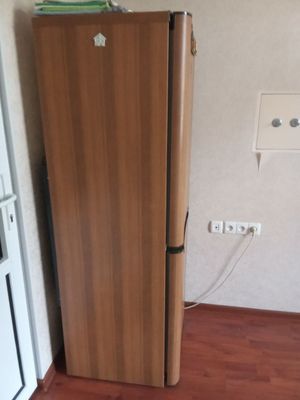Холодильник Indesit