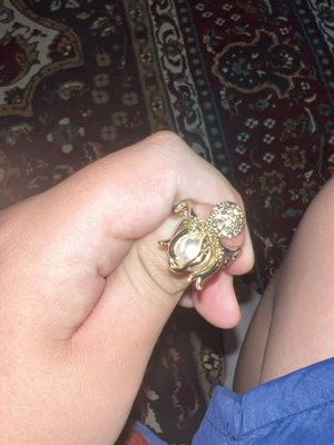 Продается золотое кольцо
