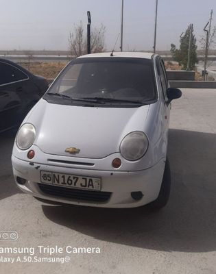 Avtomobil Matiz oq