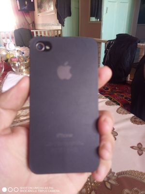 iPhone S4 sotiladi