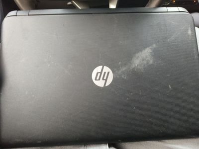 Ноутбук HP для офиса и дома состояние среднее продам срочно