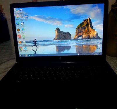 Noutbuk Hp sotiladi 256 gb