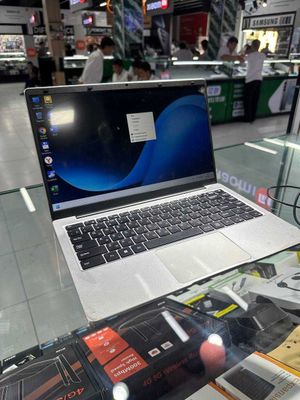 Super Netbook SKIDKA