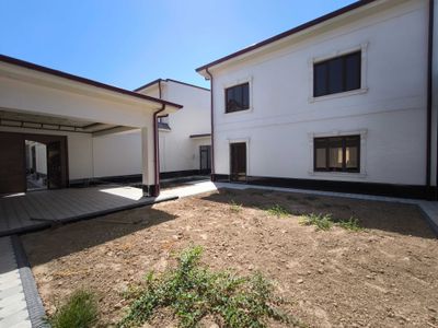 Лимонарий ЭКО базар Евро дом 2.5 соток 200м²