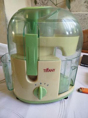 Срочно продам соковыжималку б/у