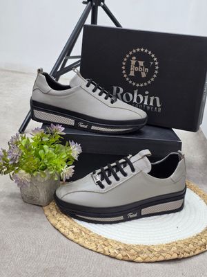 Обувь из натуральной кожи, лёгкие и комфортные