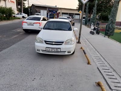 Продаётся лосетти 2011 года. 2-позиция