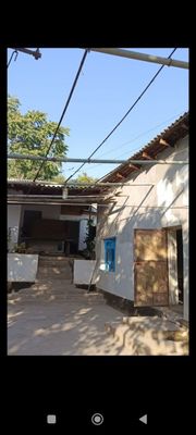Продаётся большой дом под снос цена 2тыс долларов,уступка есть
