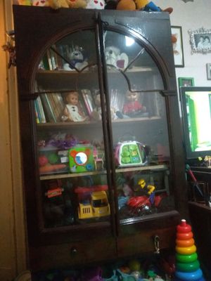 Книжный шкаф, или шкаф для игрушек