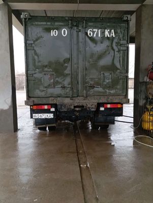 zil Ural mator