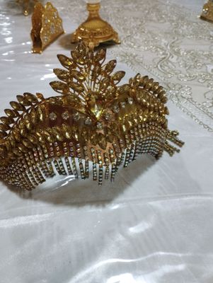 Kelinlar uchun tillaqoshlar