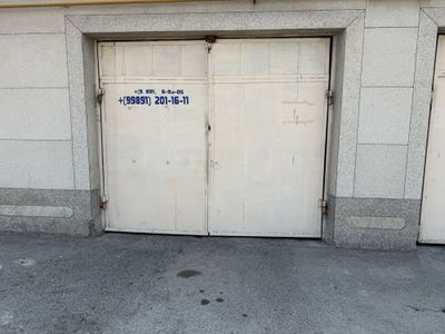 Дарвоза сотилади холати яхши лицти калин