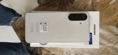 Samsung Galaxy A56 5G sotiladi