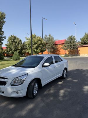 Cobolt 2025 rangi oq 6000 probeg