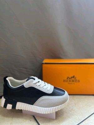 Hermes Krasofka Unisex RAZMER:36.37.38.39.40