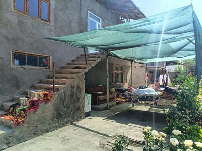 Srochna sotiladi 12 sotiq