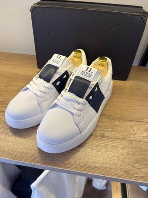 Valentino 42 среднее качество