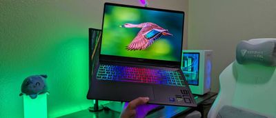 Топ комплектация HP Omen 16 Ryzen 9-8940HX 32 gb 1 tb ssd RTX 5060
