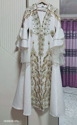 Bir marta kiyilgan juda chiroyli Ansambl