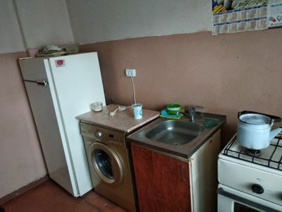 Сдается 1 ком.кв. Чиланзар 9кв-л рядом с РУВД.