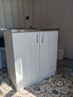 Umivalnik sotiladi yangi