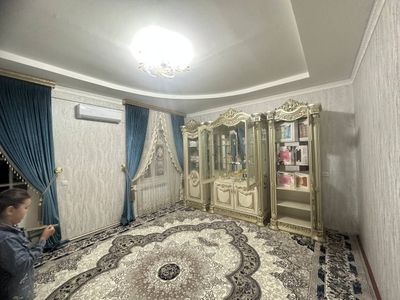 Янги пенал сотилади