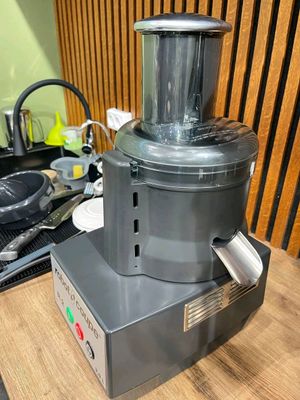 продам настольный измельчитель  робакоп