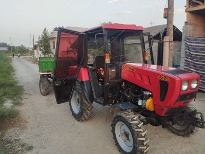 Traktor belarus 422.1