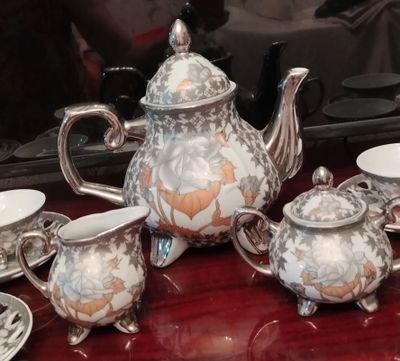 Чайный сервиз пр-во Япония.