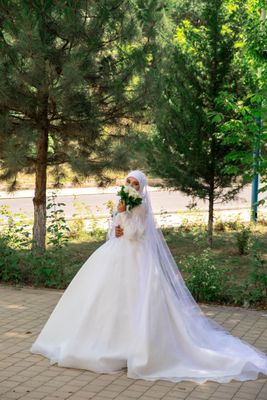 Kelin koylak sotiladi 1 marta kiyilgan
