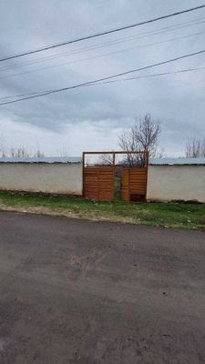 Маданиятда 8 сотих участка сотилади