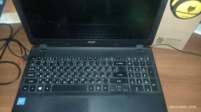 Acer extense 2519