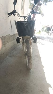 skuter aybi yoq 30 40 km yuradi tel:997580609